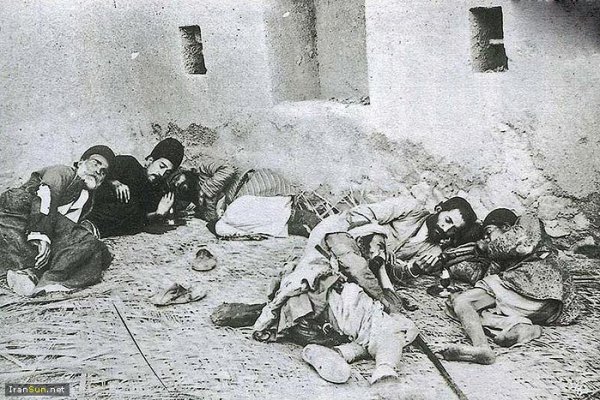 تصـاویری نایاب از طهـران قدیـم؛ از دروازه گمرک تا تراموا تصـاویری نایاب از طهـران قدیـم؛ از دروازه گمرک تا تراموا