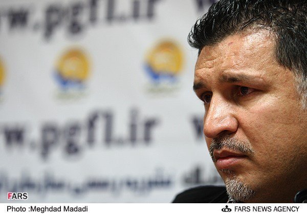 دایی: همکارانم دست چپ و راستم هستند دایی: همکارانم دست چپ و راستم هستند