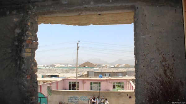 افتتاح ساختمان جدید فرودگاه بینالمللی مولانا در بلخ و حمله به فرودگاه کابل به روایت تصویر افتتاح ساختمان جدید فرودگاه بینالمللی مولانا در بلخ و حمله به فرودگاه کابل به روایت تصویر